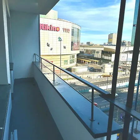 Varsovian Chic - Stylish 2br In Center With Balcony & Views Apartman