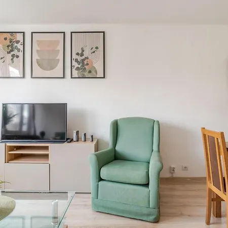 Apartman Varsovian Chic - Stylish 2br In Center With Balcony & Views *