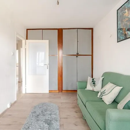 Varsovian Chic - Stylish 2br In Center With Balcony & Views Lejlighed *