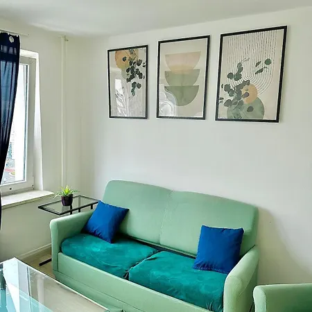 Varsovian Chic - Stylish 2br In Center With Balcony & Views * Warsaw